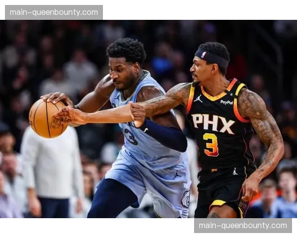 太阳布克缺阵影响 残阵关键时刻进攻发起点不足